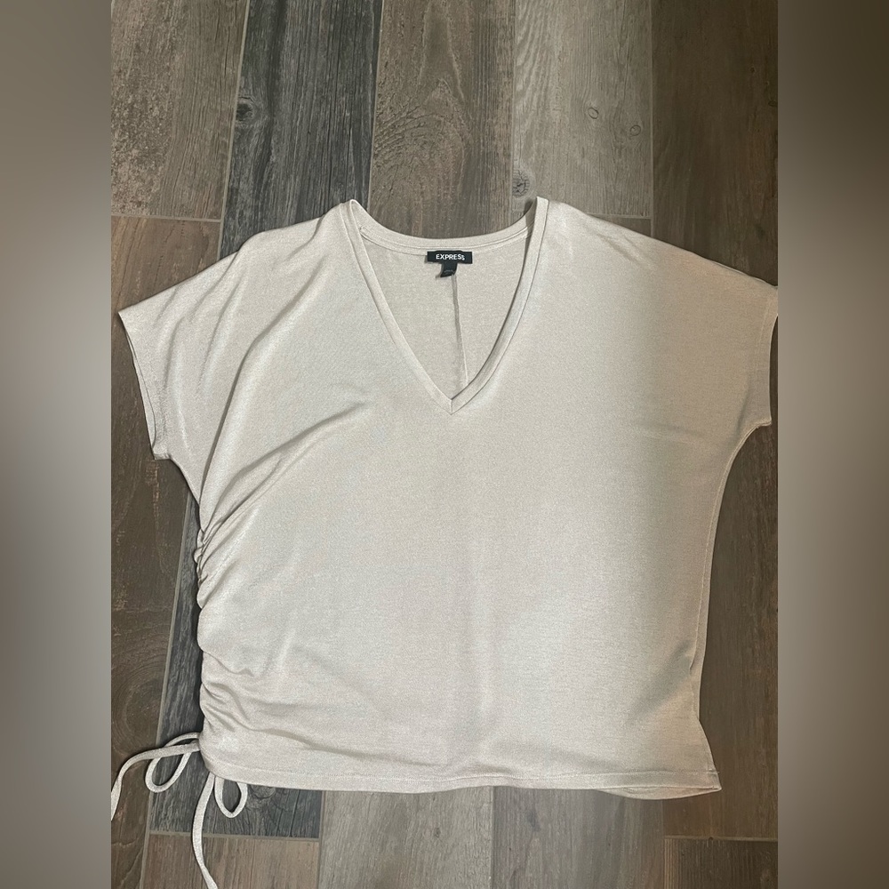 Express Knit Ivory Shirt. Size Small.
